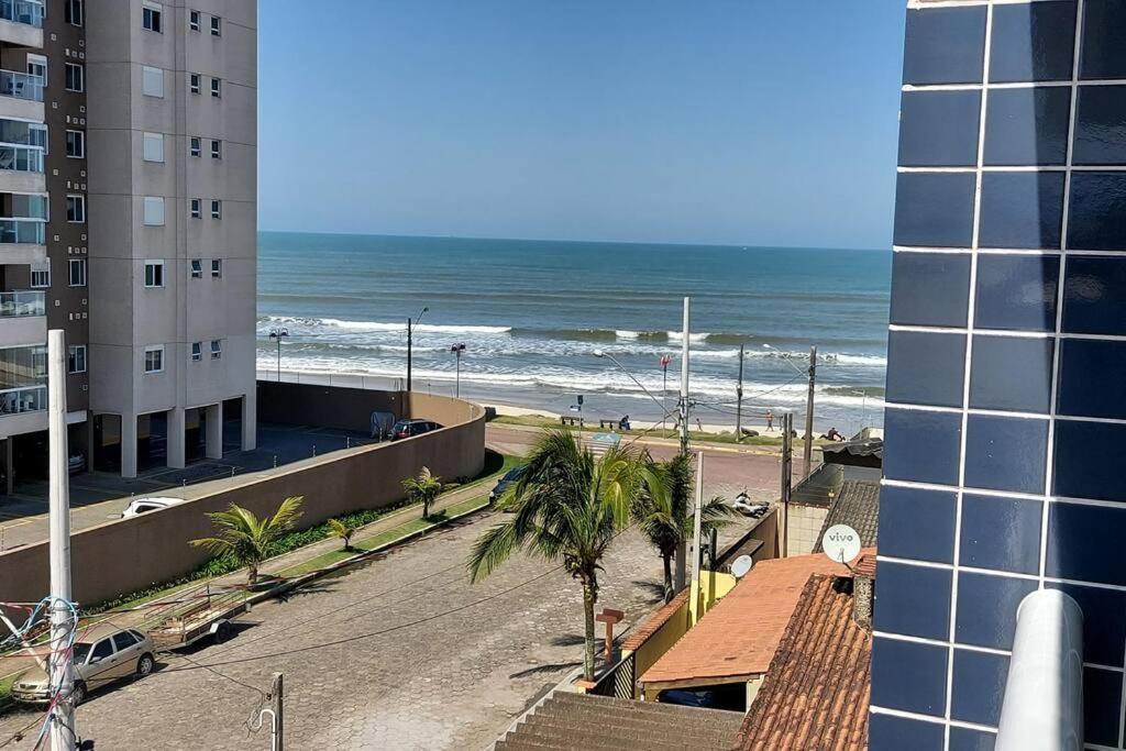 Ap, Condominio, Vista Do Mar, Piscina, Estacionamento Itanhaém Kültér fotó